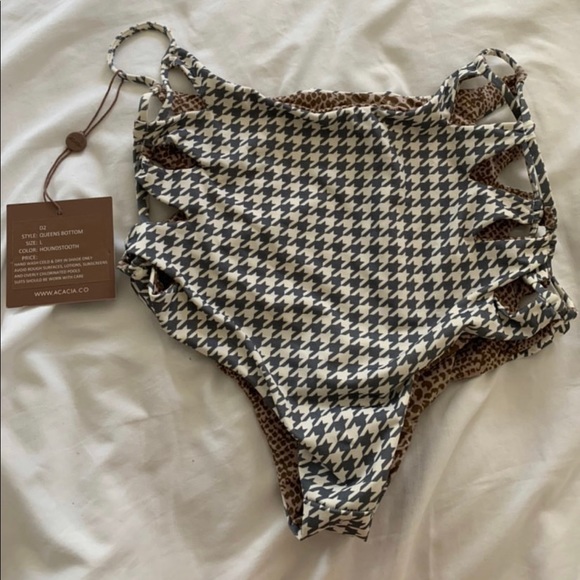 acacia swimwear Other - BNWT acacia queens ❌traded❌